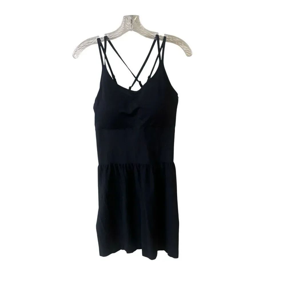 Cupshe skirted swim tankini top black sz Large NWT